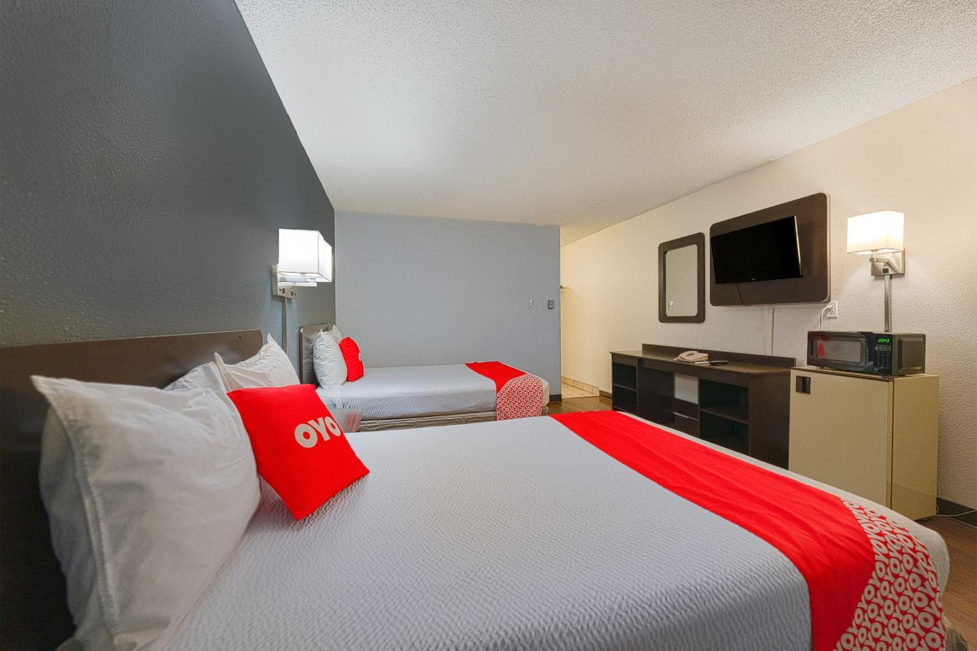 Oyo Hotel St Helens Or Saint Helens Exteriör bild