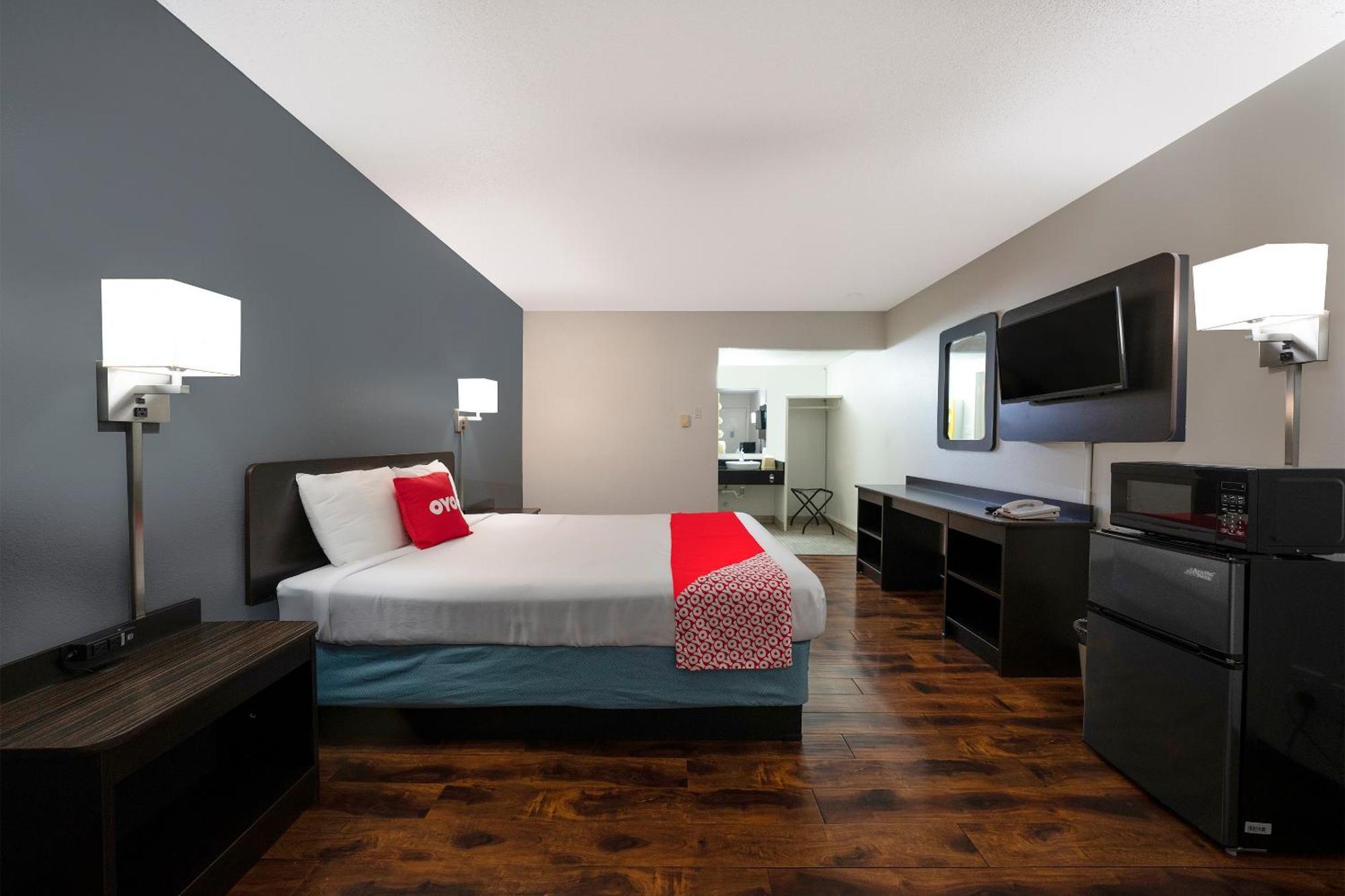 Oyo Hotel St Helens Or Saint Helens Exteriör bild
